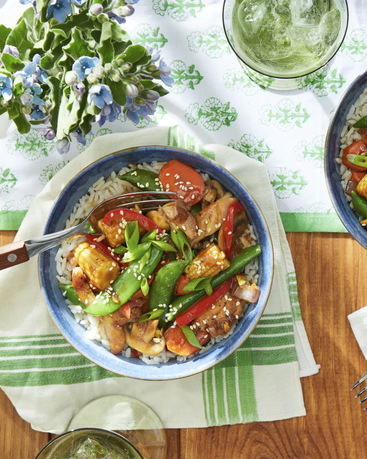 Chicken and veggie stir fry