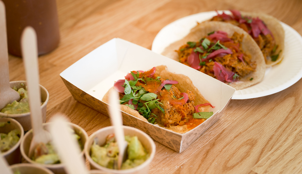 En festival som samler folk rundt mat, drikke og gode opplevelser.